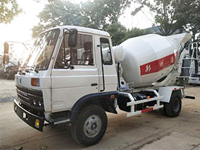 東風(fēng)5立方混凝土攪拌車